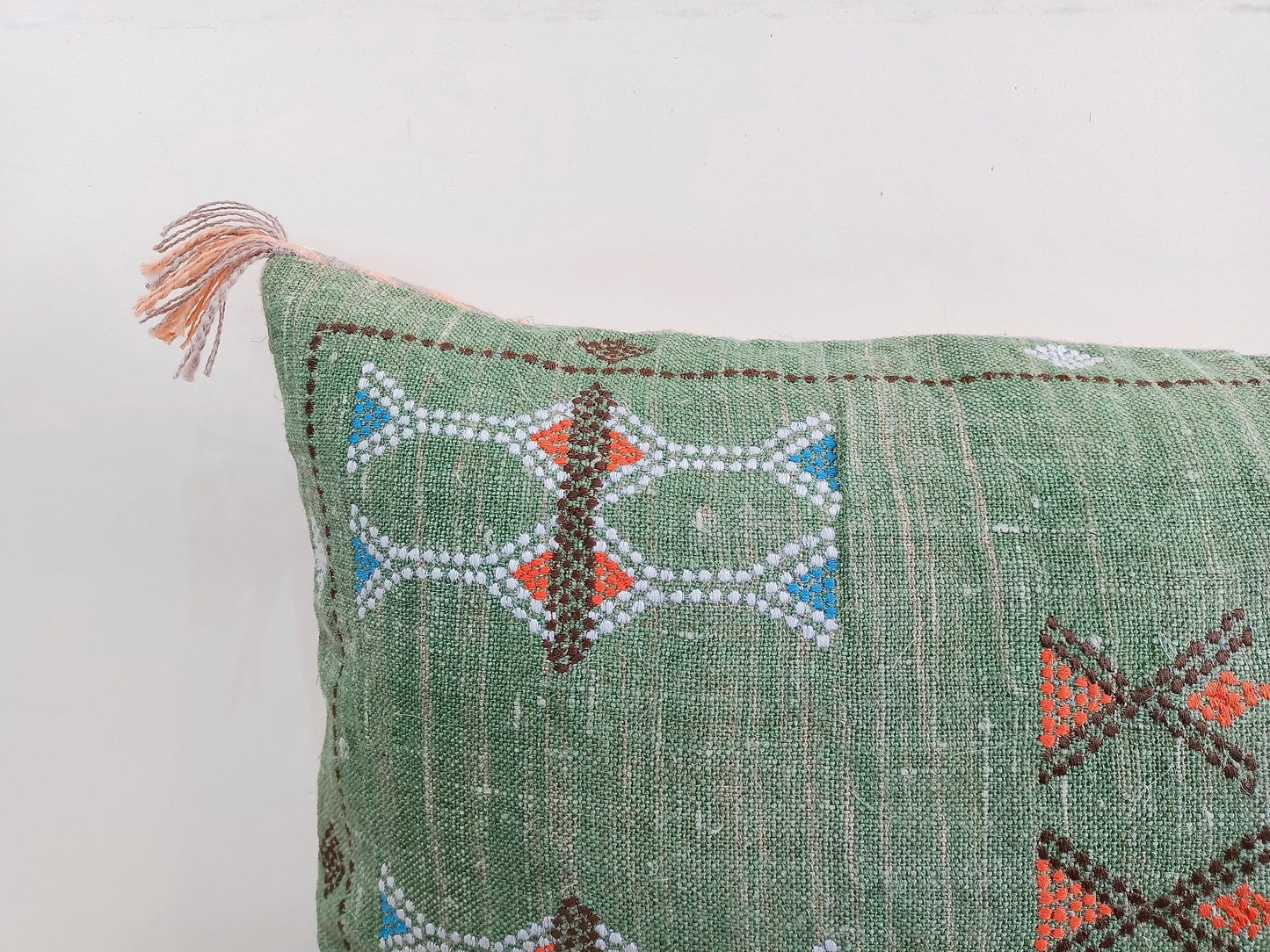 Hand Embroidered Green Linen Lumbar Pillow Cover: Boho Tassel Cushion