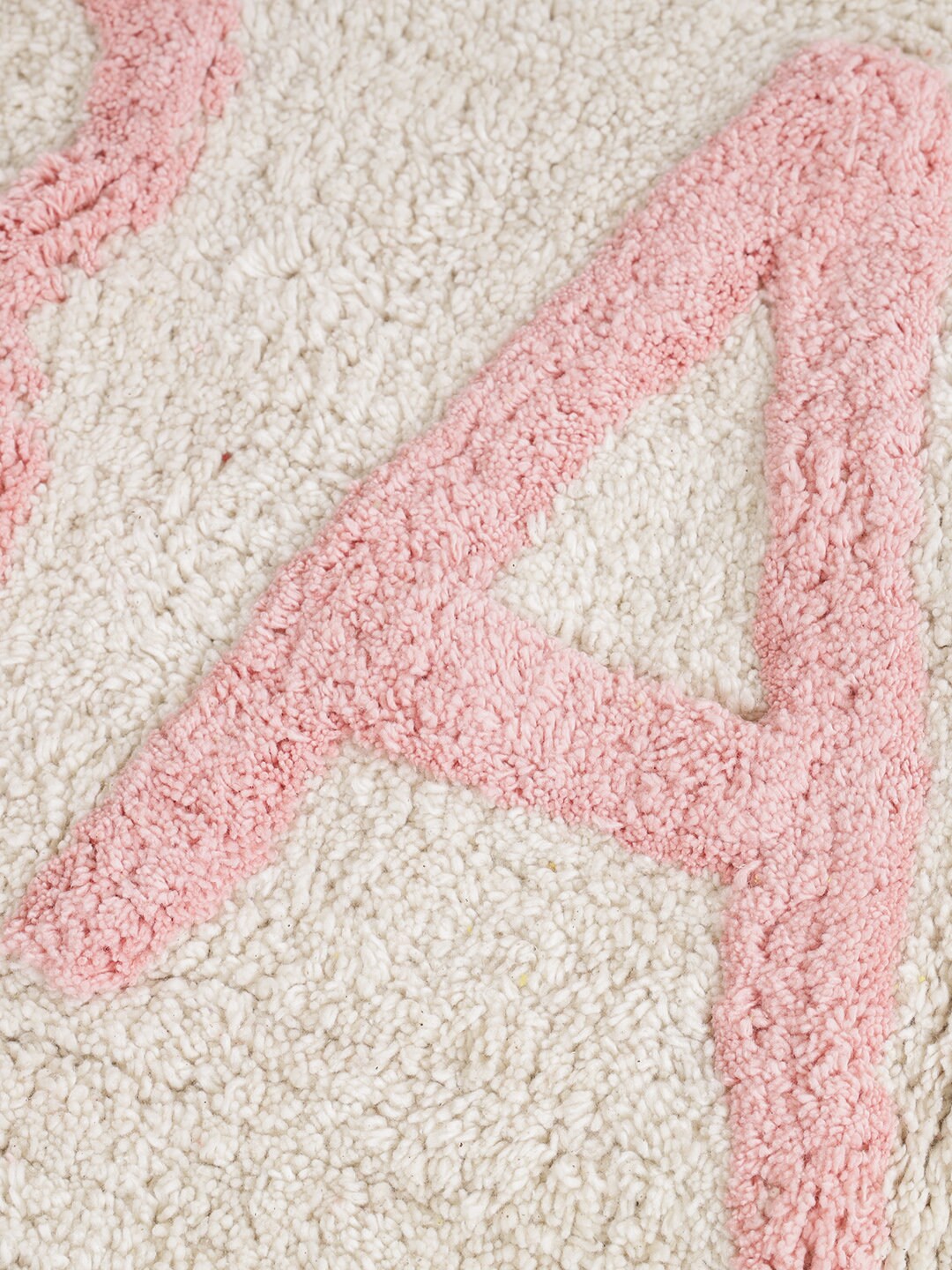 Handwoven Cotton Bathmat: Shaggy Non-Slip Natural Pink Rug