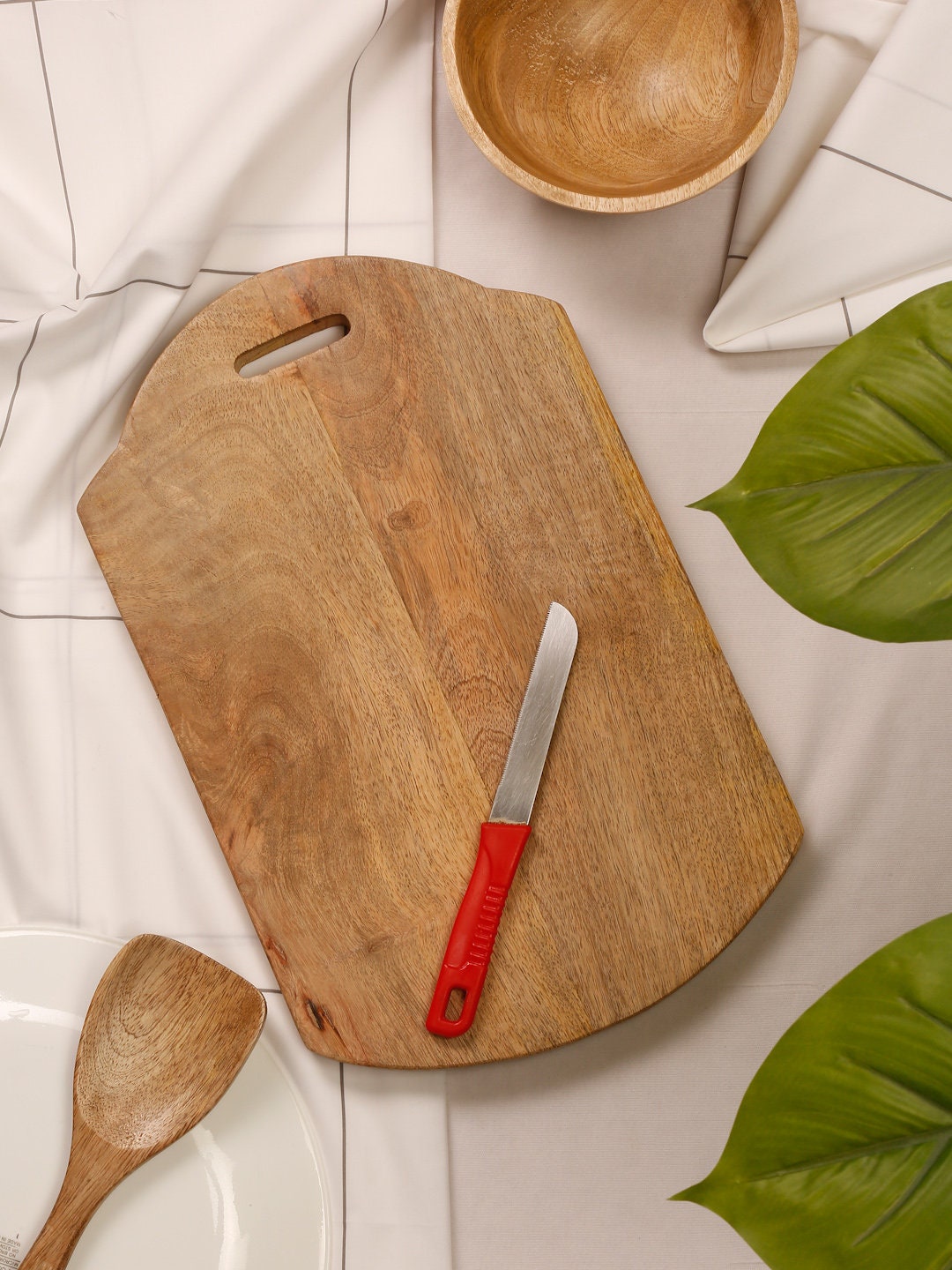 Handmade Mango Wood Chopping Board: Rustic Kitchen Decor (14x9")