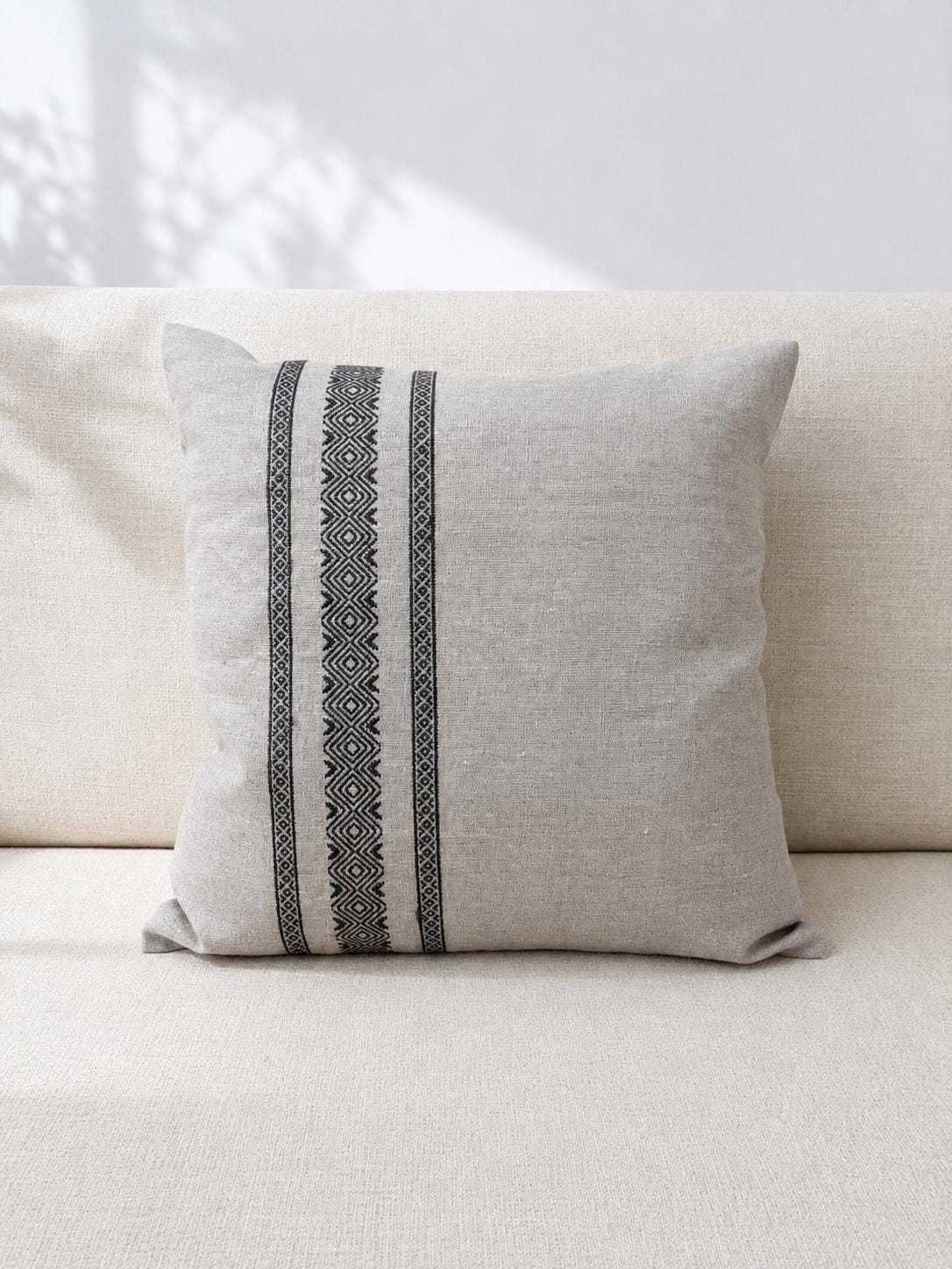 Charcoal Gray Embroidered Linen Pillow Cover, Neutral Throw Pillow, Handmade Lumbar Throw Pillow Cover, Modern Boho Pillow, 18x18 & 14x22